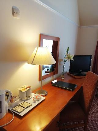 Tudor Lodge Hotel fotoÄŸrafÄ±