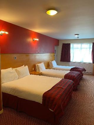 Tudor Lodge Hotel fotoÄŸrafÄ±