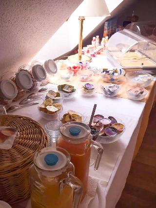 Hotel Zur Flora fotoÄŸrafÄ±