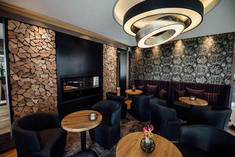 Hotel Und Restaurant Schmachtendorf - Genel