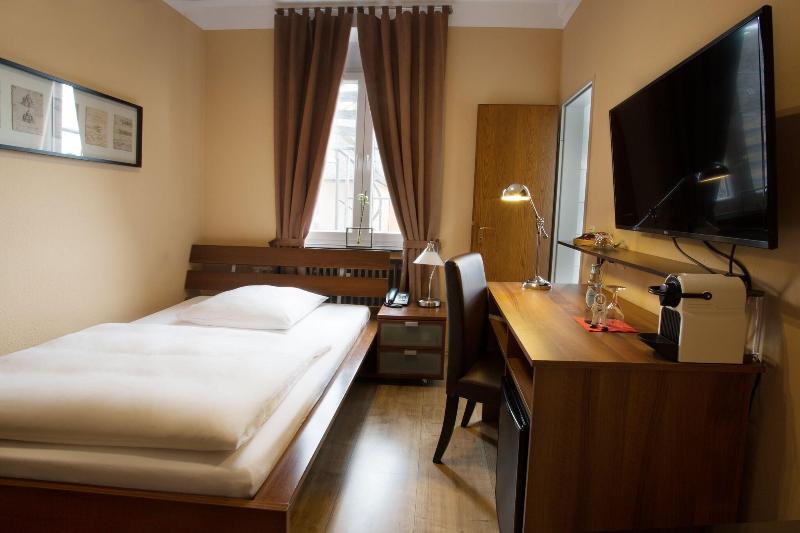 Stadthotel Jülich - Lobi