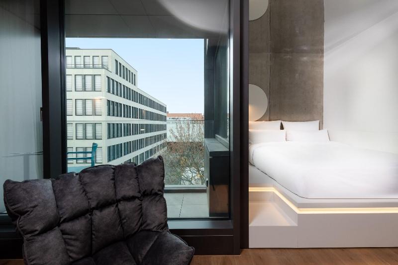 KPM Hotel & Residences - Lobi