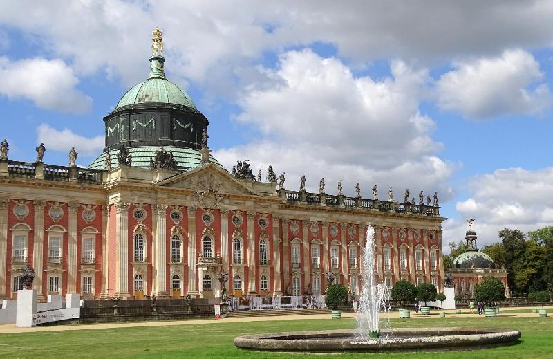 Bed & Breakfast am Luisenplatz - Genel