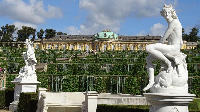 Bed & Breakfast am Luisenplatz - Genel