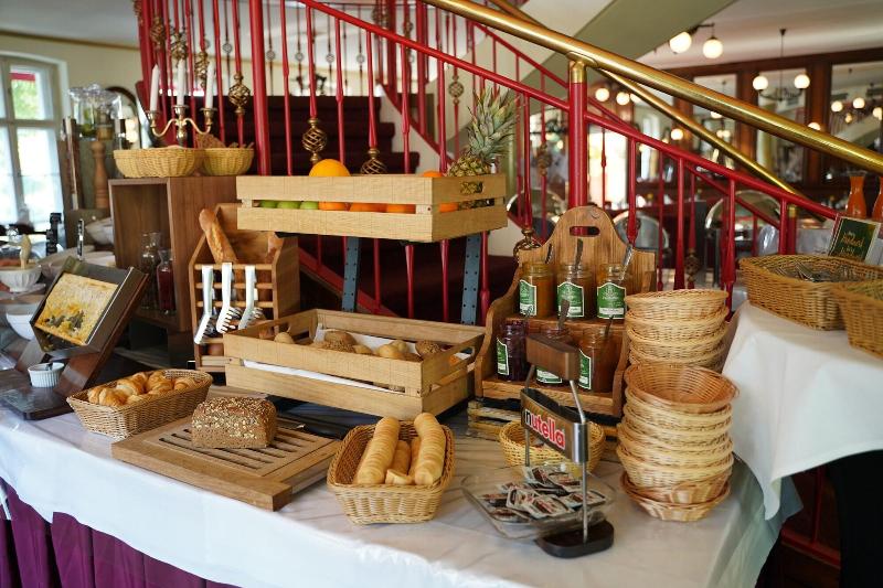 Bed & Breakfast am Luisenplatz - Restoran