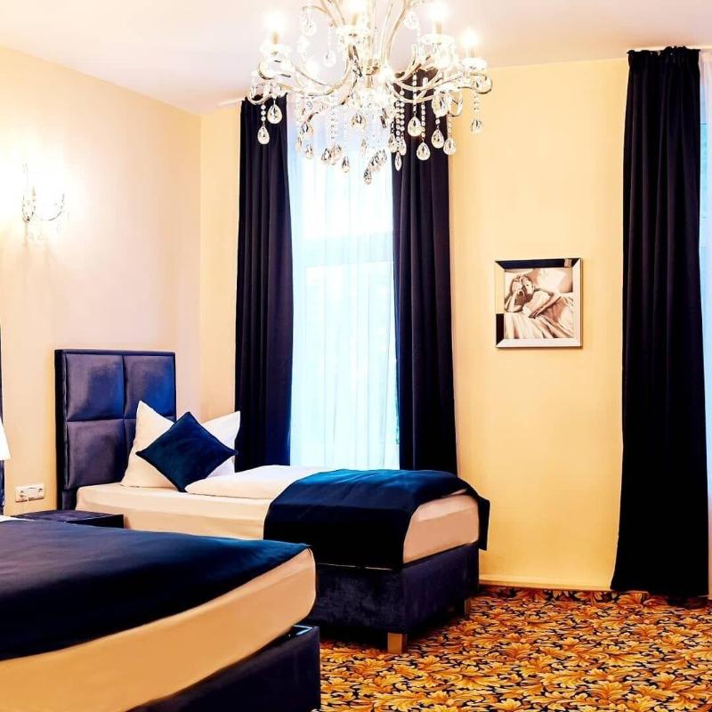 Hotel Hamburger Perle - Oda