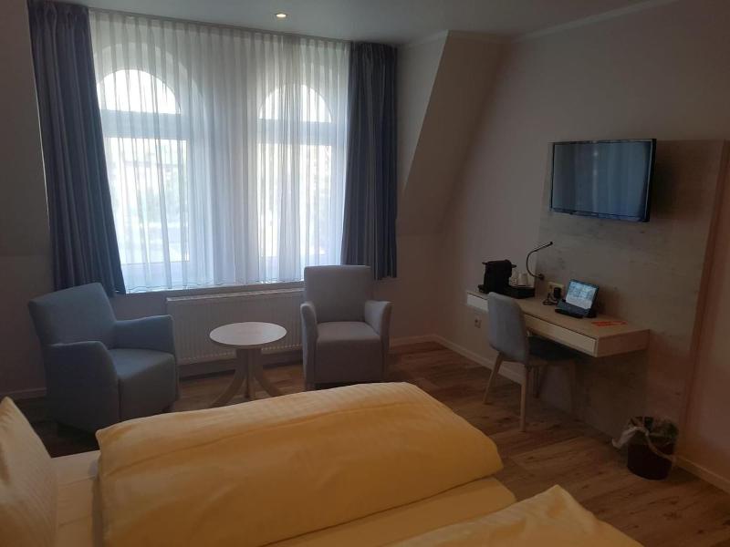 Wilhelms Haven Hotel - Oda