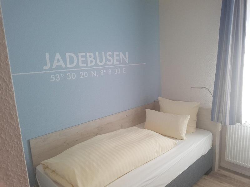 Wilhelms Haven Hotel - Oda