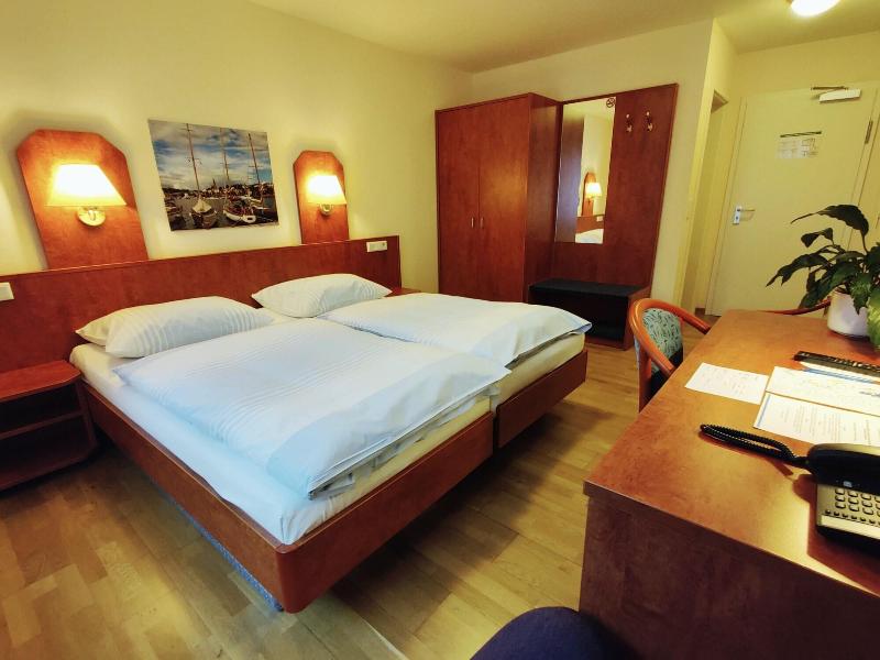 Hotel Xenia - Oda
