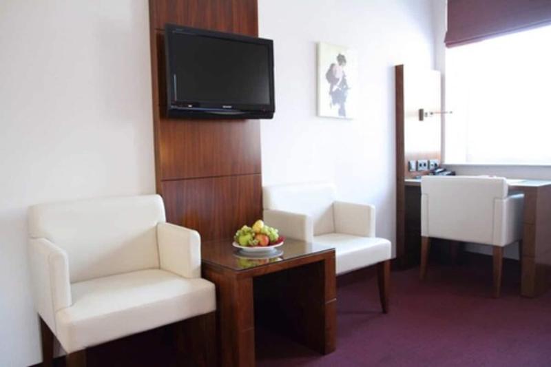 Hotel Adena - Oda