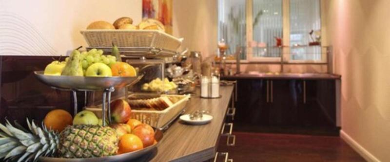 Hotel Adena - Restoran