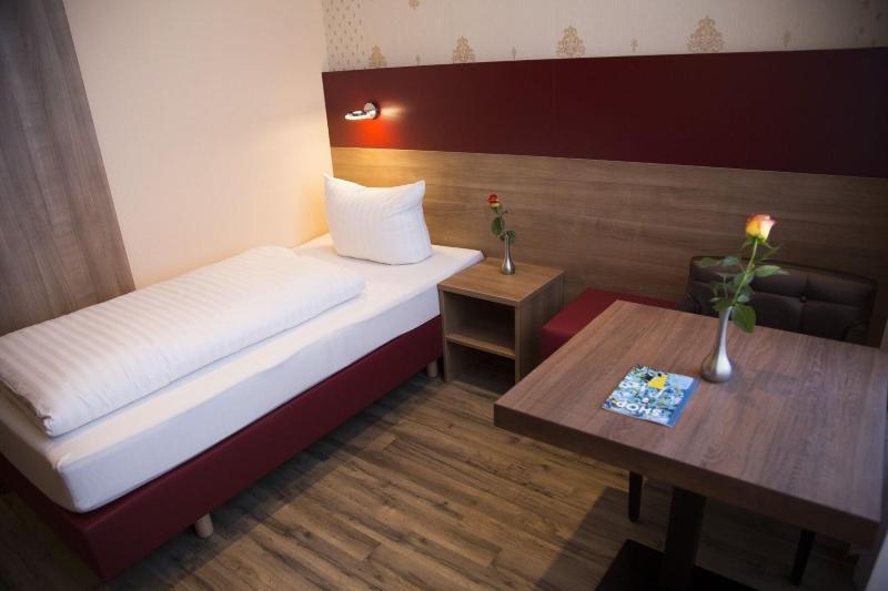 Alexander Business Hotel - Genel