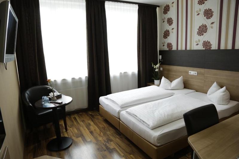 Alexander Business Hotel - Oda