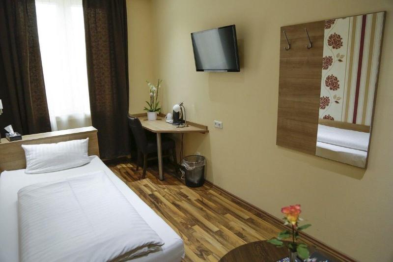 Hotel City Panorama - Oda