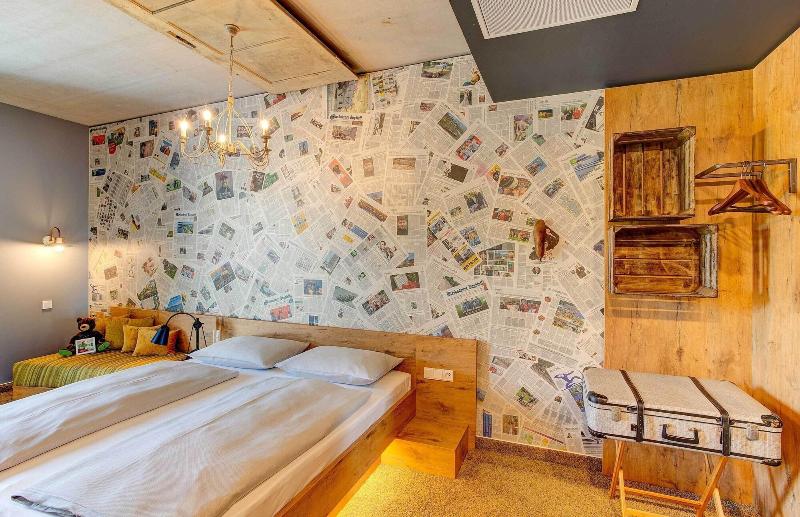 tinyTwice Hotel Wiesbaden - Oda