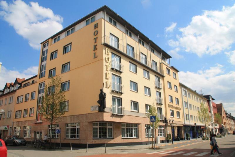 Trip Inn Hotel Zum Riesen - Genel