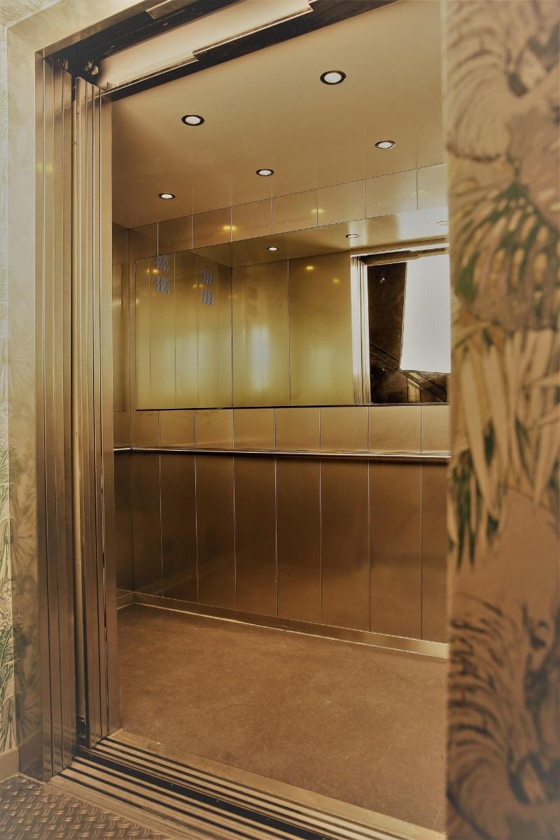 Hotel Grand Corner - Genel