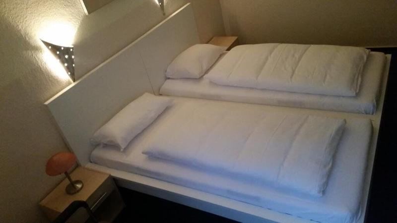 Hotel Garni Frankfurt - Genel