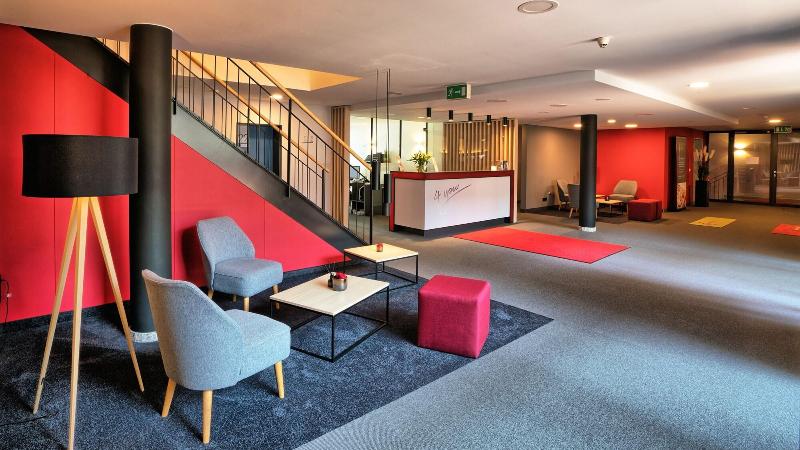 Hotel4You - Lobi
