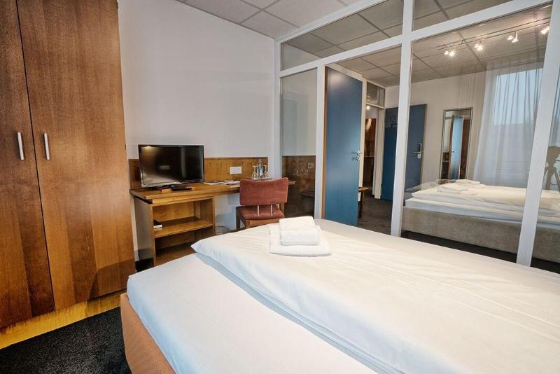 Hotel4You - Oda