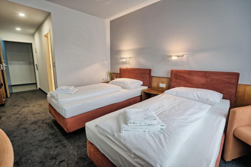 Hotel4You - Oda