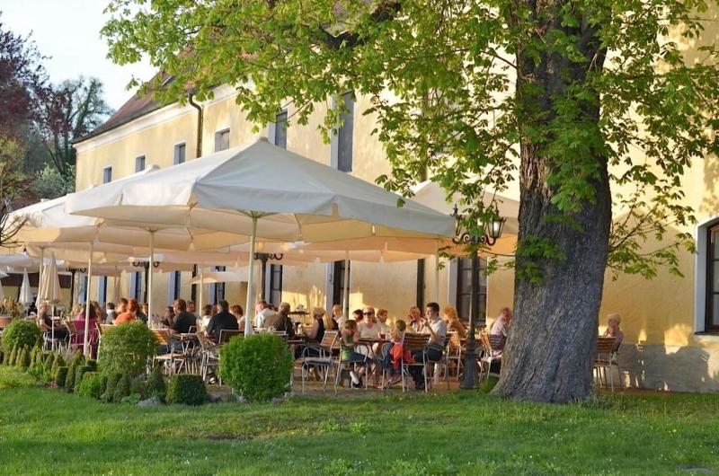 Klostergasthof Raitenhaslach - Restoran