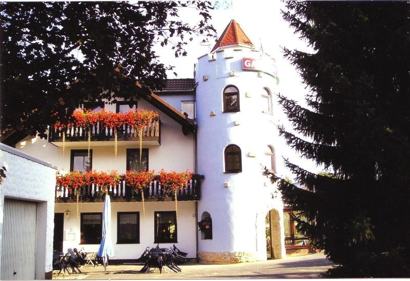 Gasthof Turm - Genel