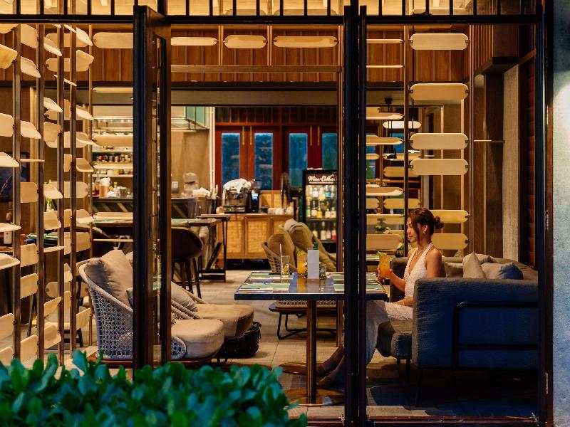 Grand Mercure Khao Lak Bangsak - Bar