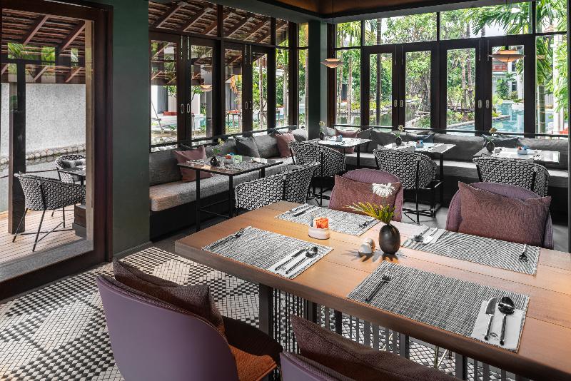 Grand Mercure Khao Lak Bangsak - Restoran