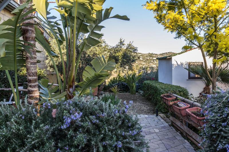 B&B Eyexei Domus - Genel