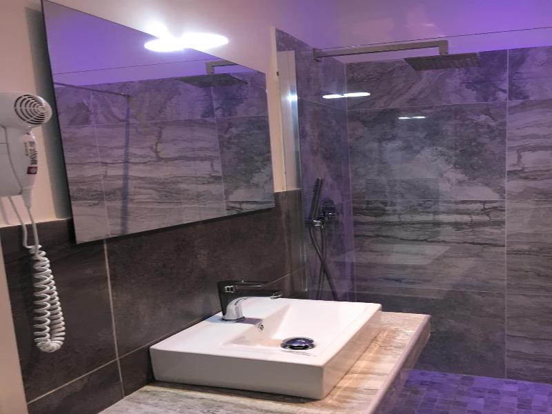 Art Atelier Borgo - Oda