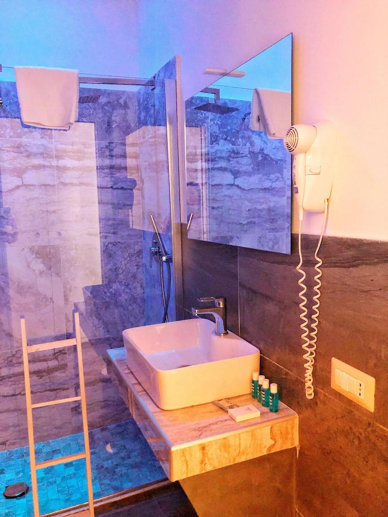 Art Atelier Borgo - Oda