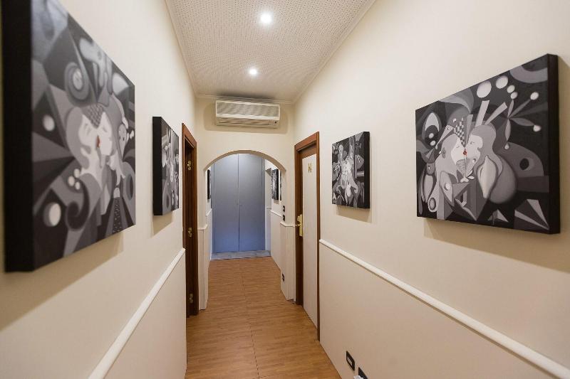 Filomena Arthouse - Lobi