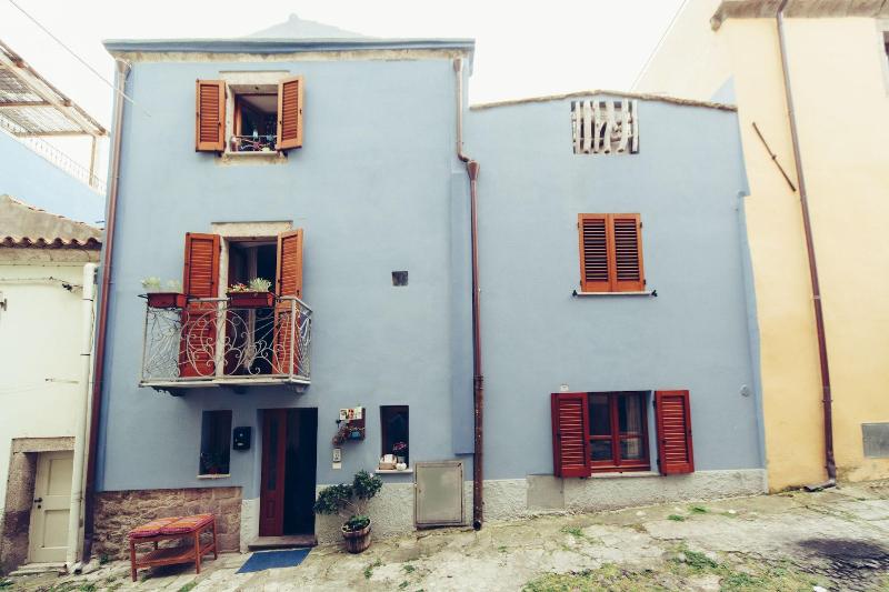 B&B Blu Bosa - Genel