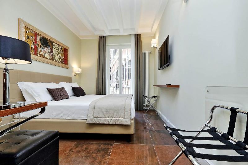 Piazza Venezia Grand Suite - Oda