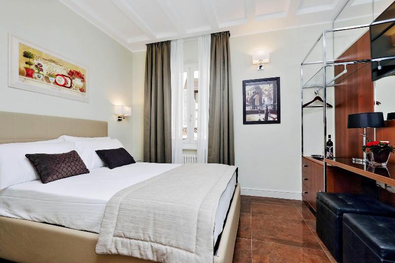 Piazza Venezia Grand Suite - Oda