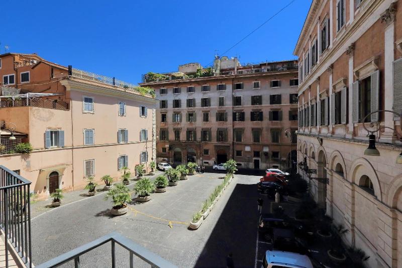 Piazza Venezia Grand Suite - Oda