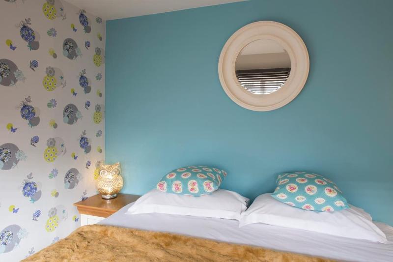 Dream Stays Bath - Queen Street - Oda
