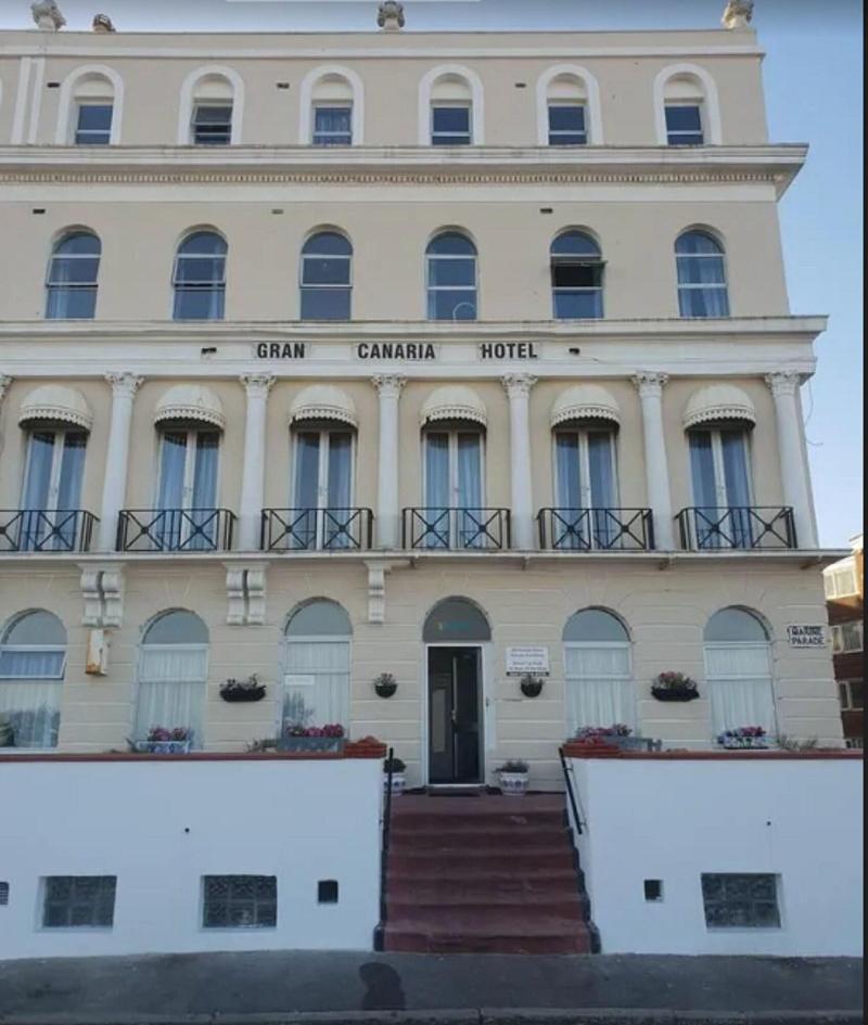 OYO Gran Canaria Hotel - Genel