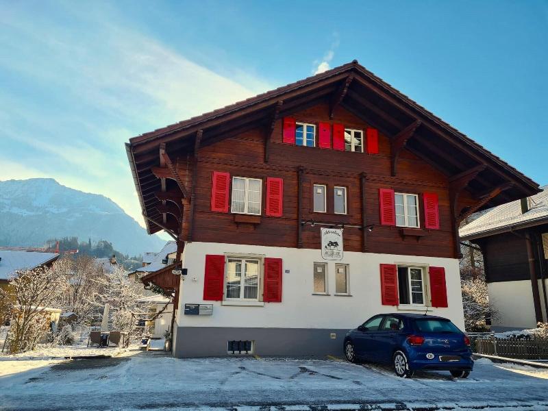 Adventure Guesthouse - Genel