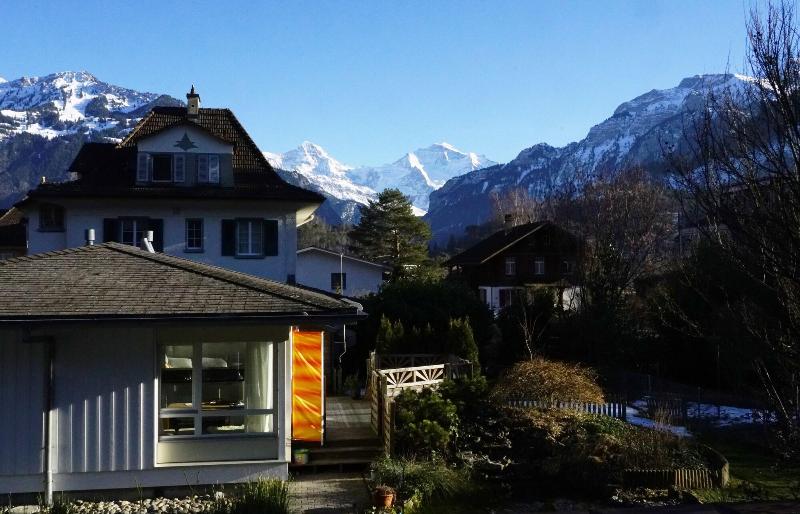 Adventure Guesthouse - Genel