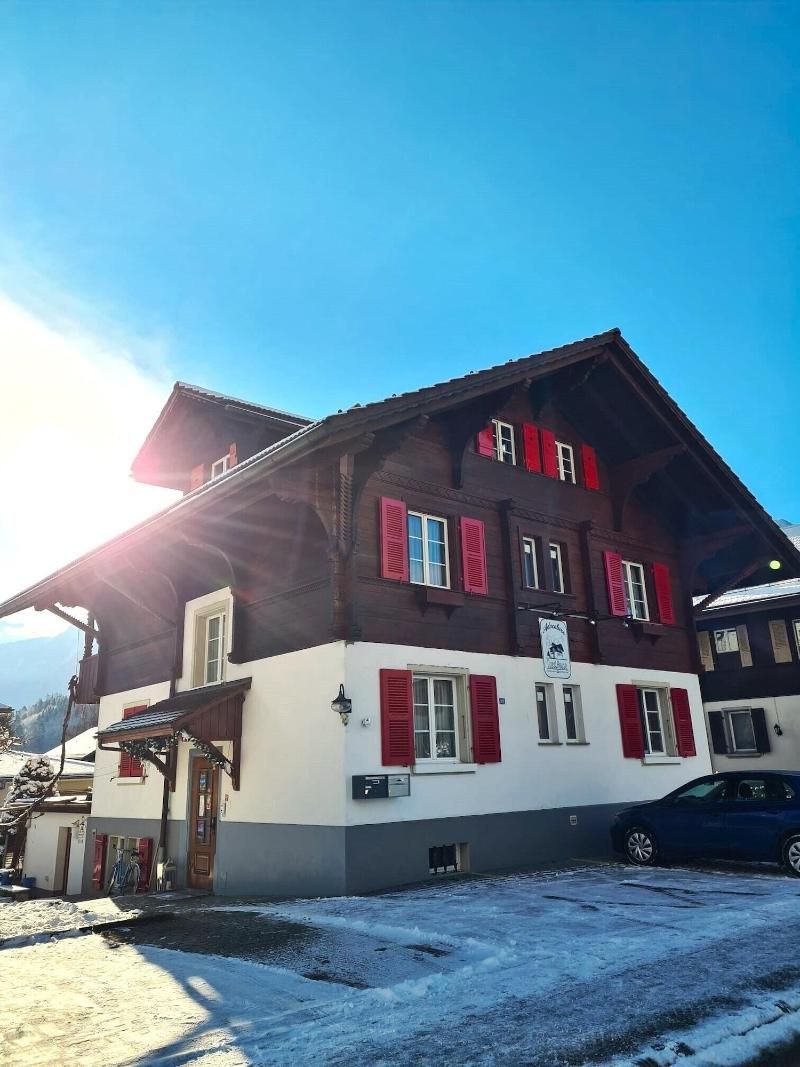 Adventure Guesthouse - Genel
