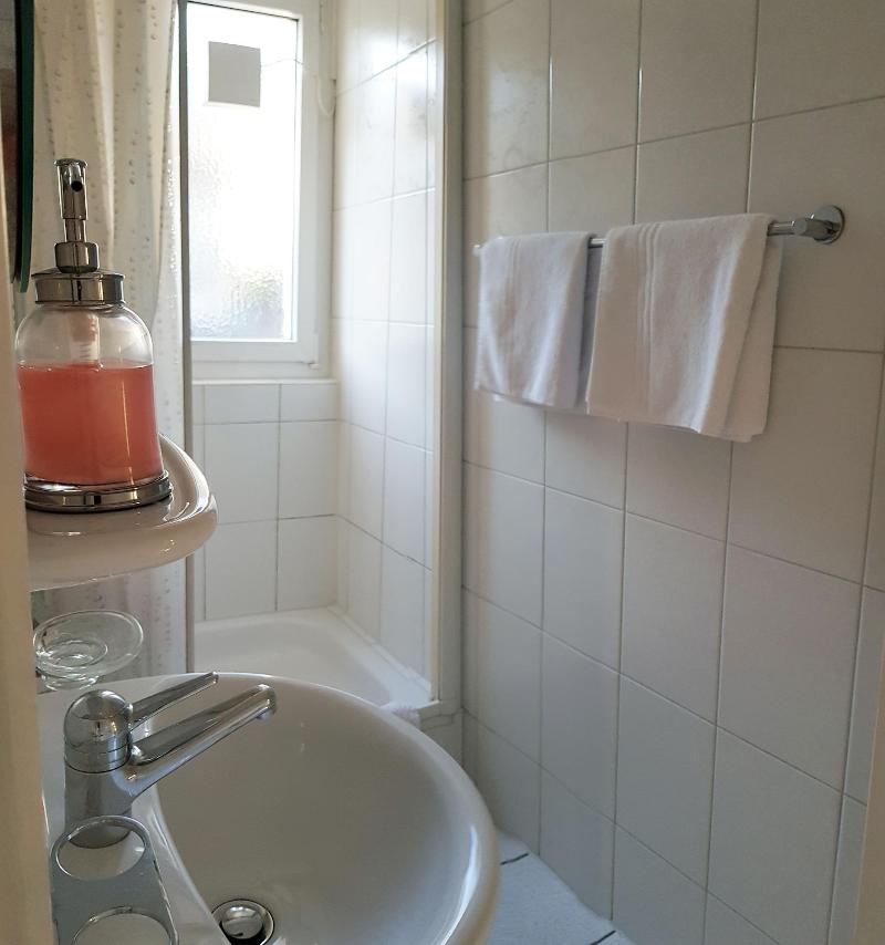 Adventure Guesthouse - Oda