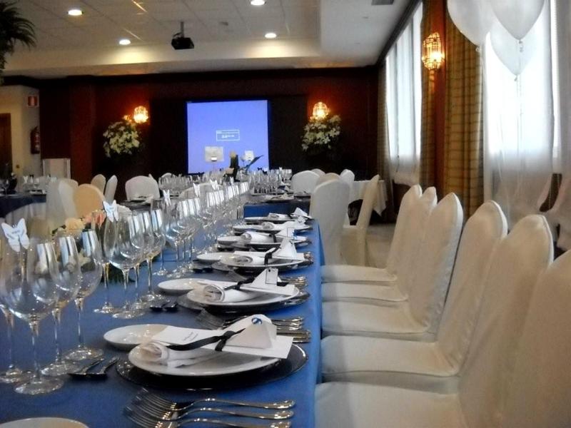 Ohtels Cabogata - Toplantı