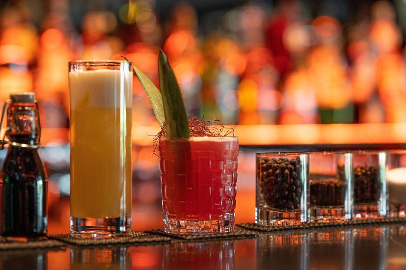 Qube Hotel Bahnstadt - Bar