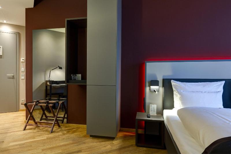 Qube Hotel Bahnstadt - Oda