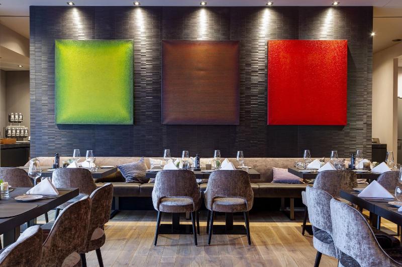 Qube Hotel Bahnstadt - Restoran