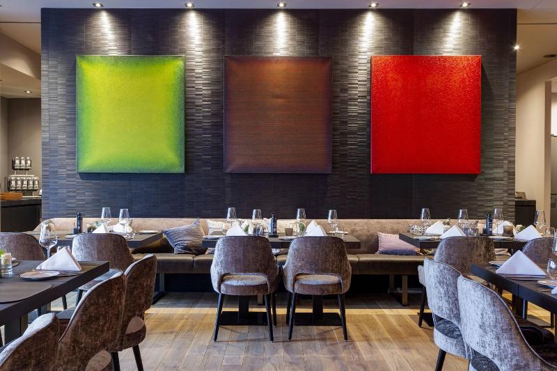 Qube Hotel Bahnstadt - Restoran