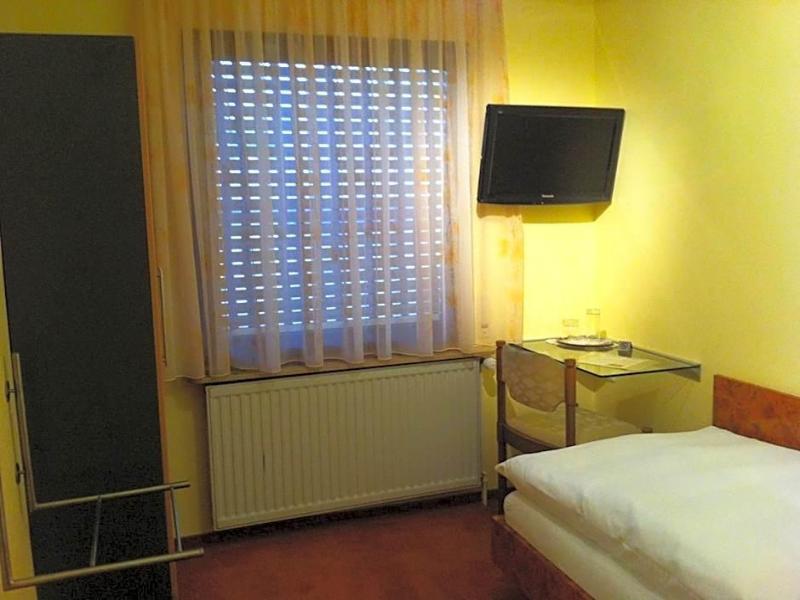 Hotel Die Post in Bürgel GmbH - Oda