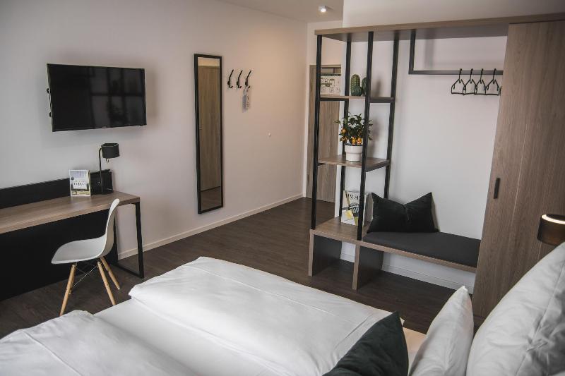 Hayta Hotel Stuttgart Airport Messe - Lobi